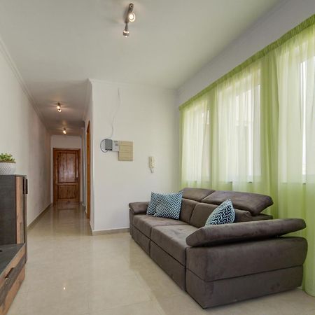 St Julian'S Unique 3-Bedroom Apartments Sleeps 9-10 San Ġiljan Exterior foto