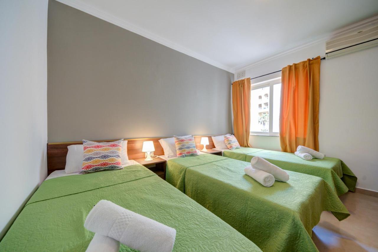 St Julian'S Unique 3-Bedroom Apartments Sleeps 9-10 San Ġiljan Exterior foto