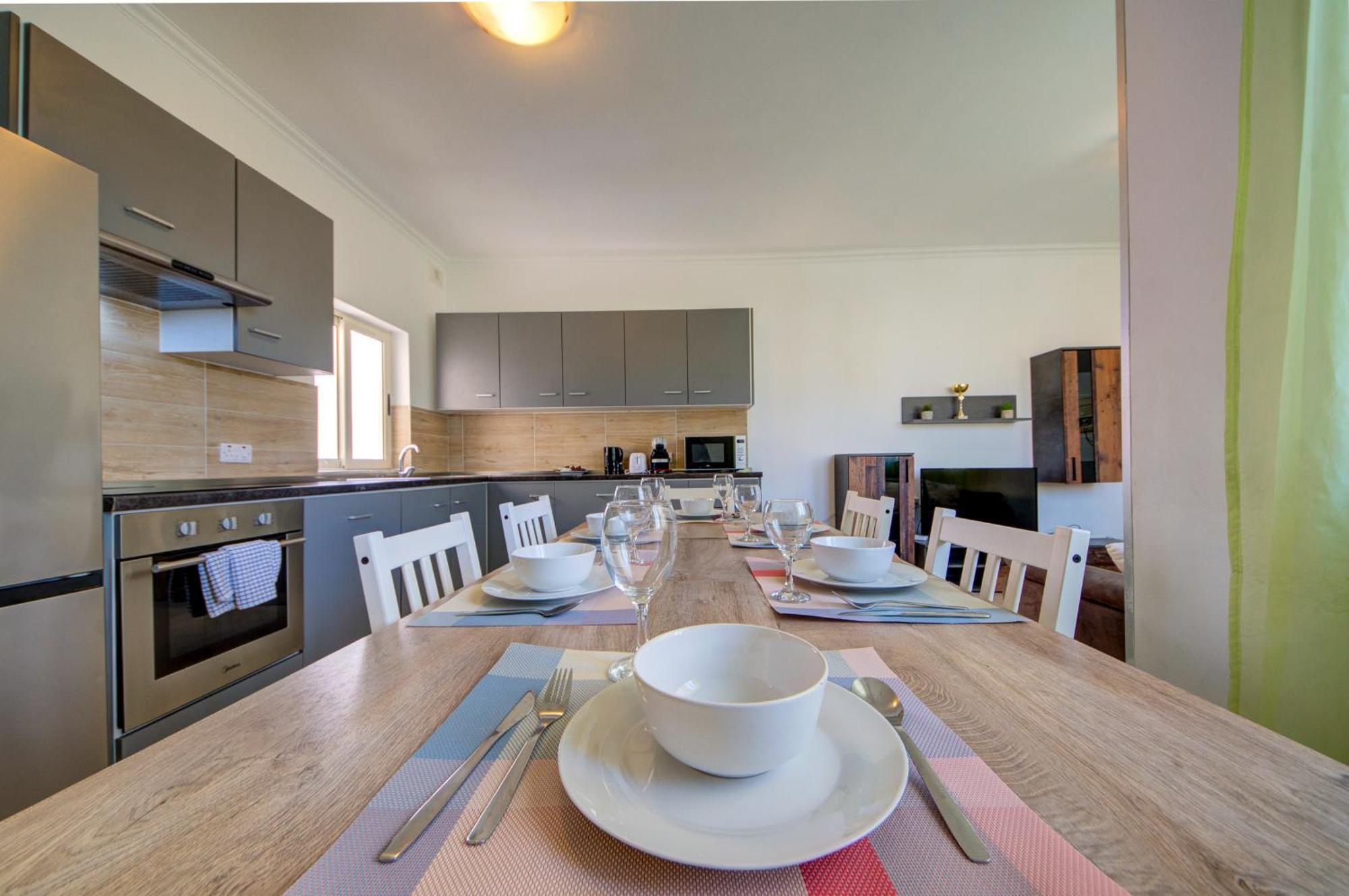 St Julian'S Unique 3-Bedroom Apartments Sleeps 9-10 San Ġiljan Exterior foto